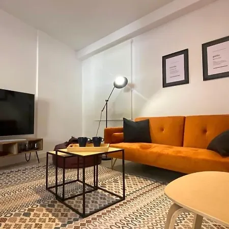 Estudio A Estrenar Totalmente Nuevo En Camelias. * Vigo