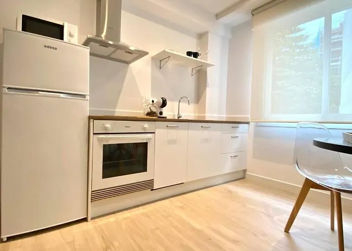 Estudio A Estrenar Totalmente Nuevo En Camelias. Apartmán Vigo